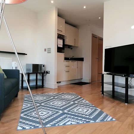 Canary Wharf Serviced Apartments Лондон Екстериор снимка