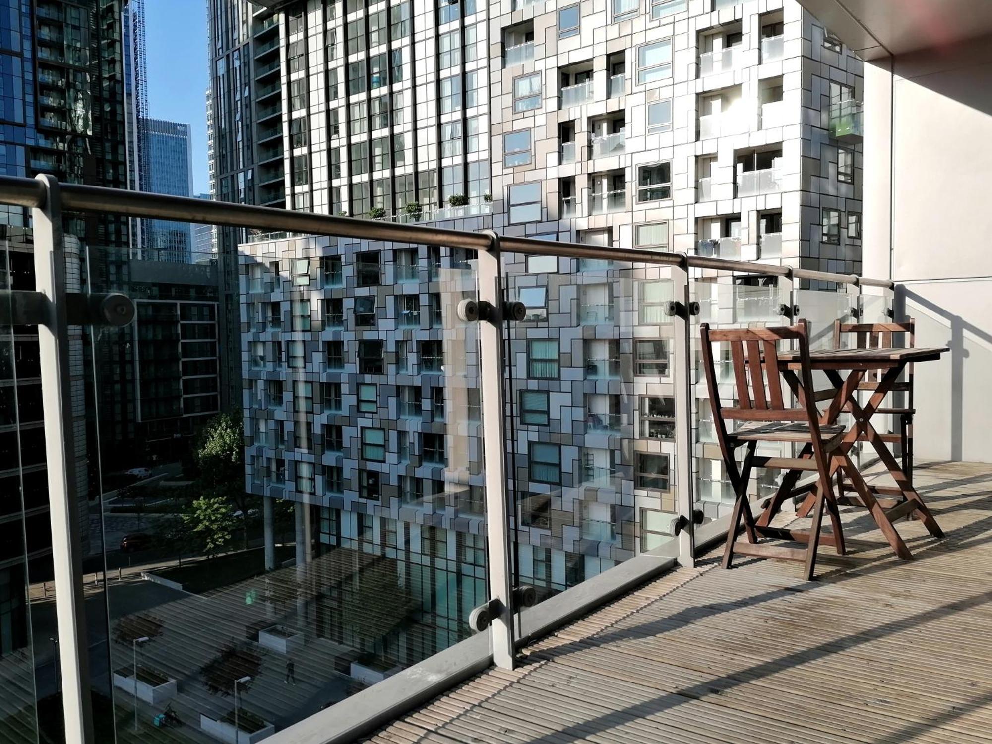 Canary Wharf Serviced Apartments Лондон Екстериор снимка