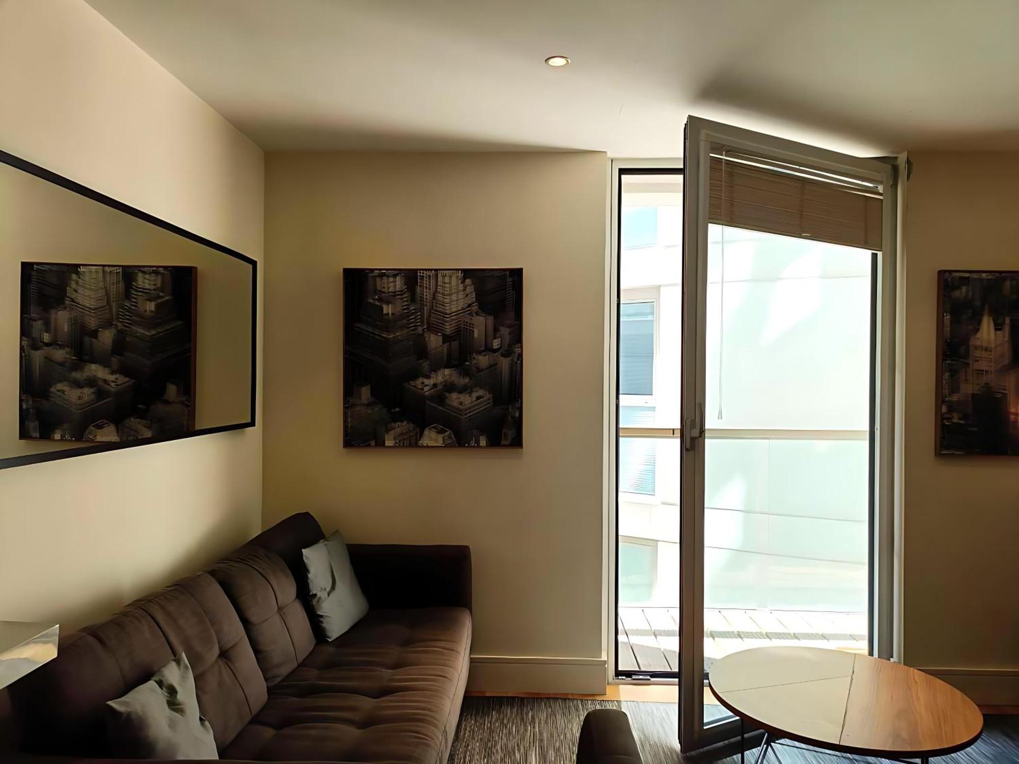 Canary Wharf Serviced Apartments Лондон Екстериор снимка
