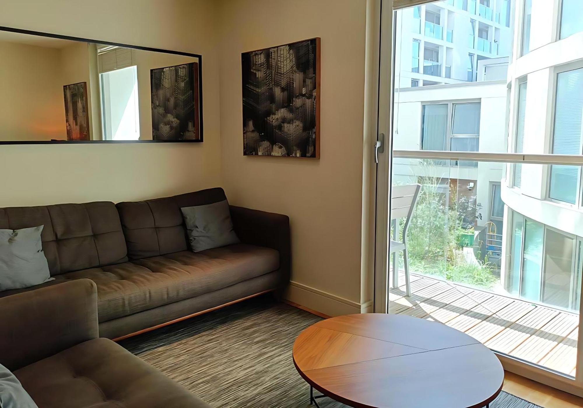 Canary Wharf Serviced Apartments Лондон Екстериор снимка